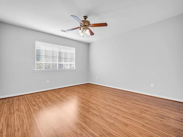 3827 Bratton St — Photo 20