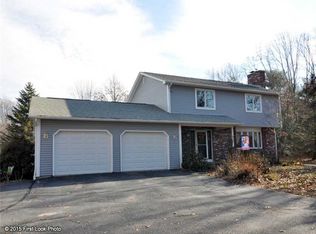 676 Weaver Hill Rd, Coventry, RI 02816