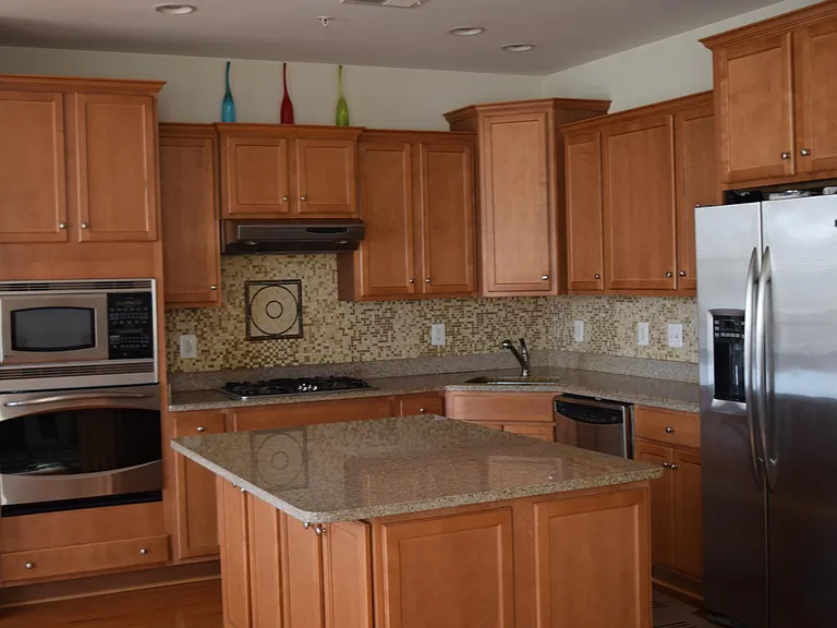 42641 Macauley Pl — Photo 34
