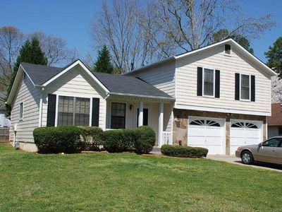 956 Memory Ln, Lawrenceville, GA, 30044