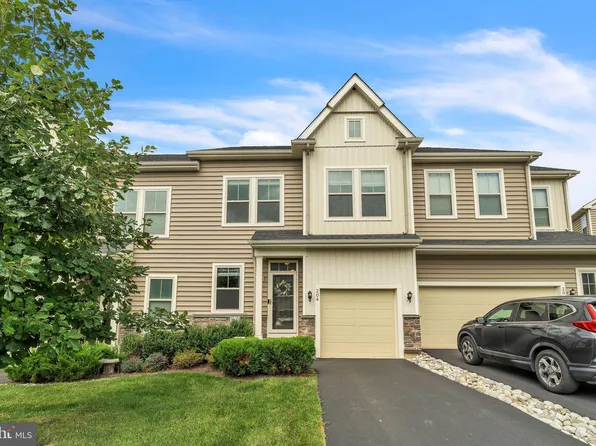 204 Kestrel Ct, Kennett Square, PA 19348