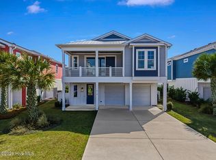 1615 Bonito Ln, Carolina Beach, NC 28428
