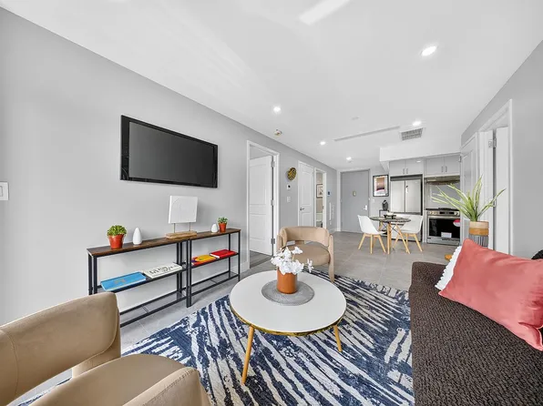 643 5th Ave #6D, Brooklyn, NY 11215