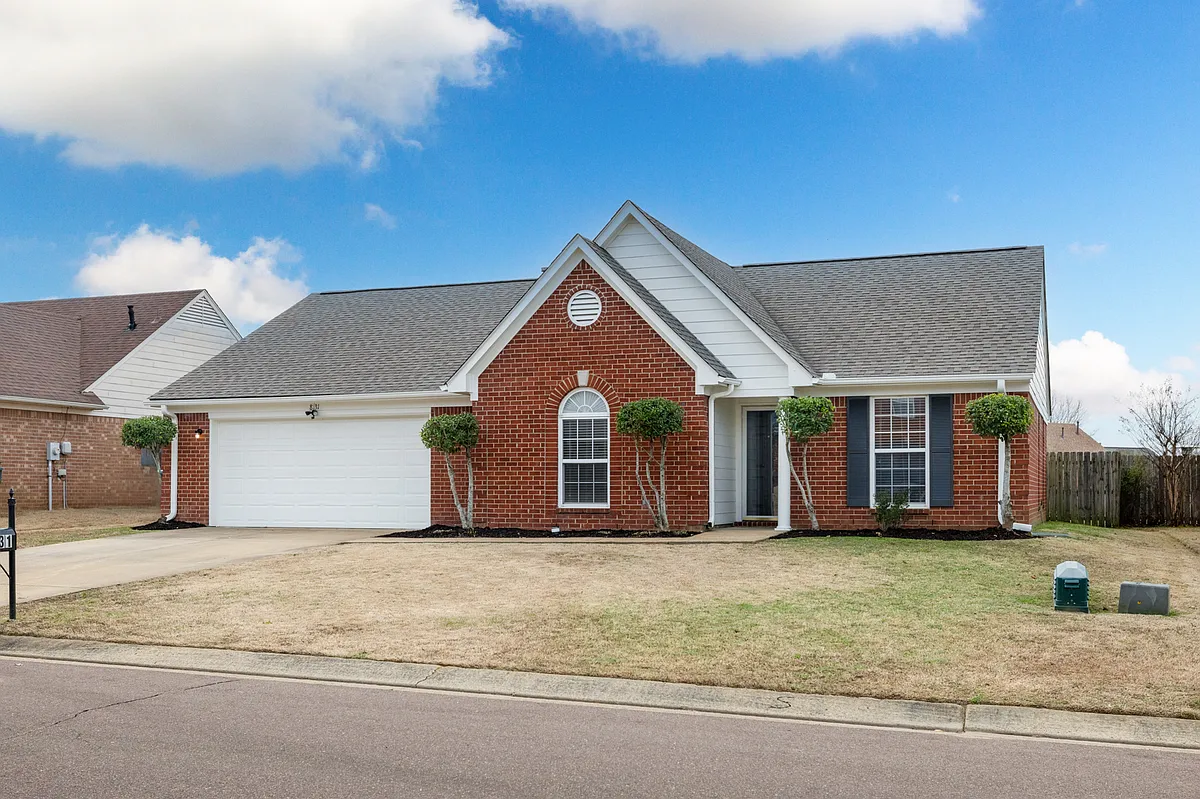 Building Photo - 8131 Mary Payton Dr