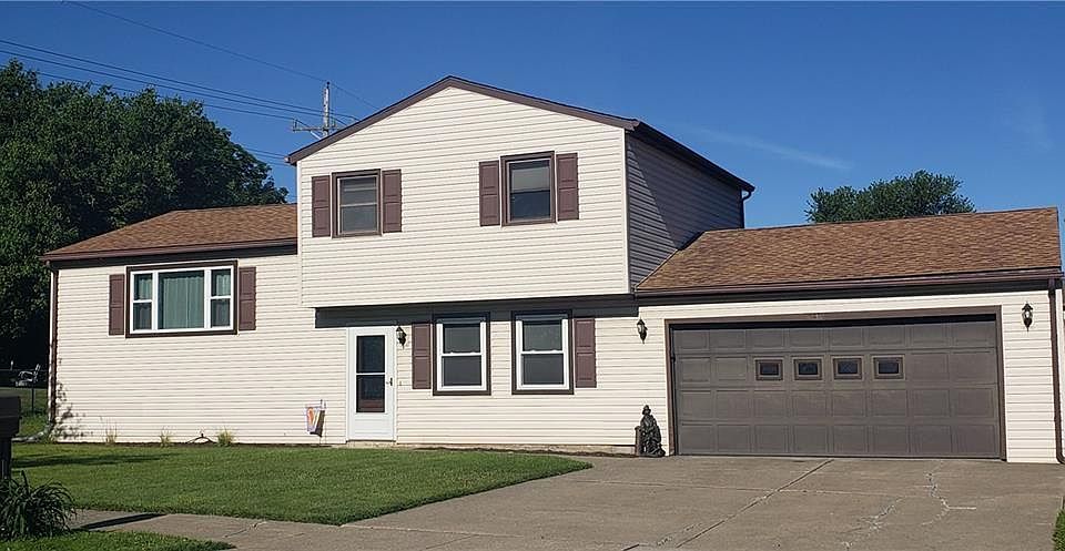 1st image of 144 Hutchinson Dr