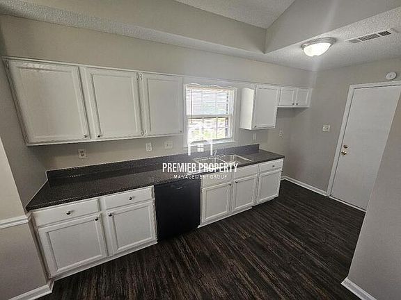 4th image of 6369 Hunters Place Dr