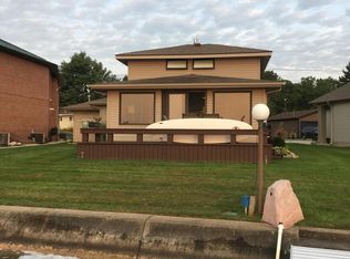 595 Pearl Beach Rd, Coldwater, MI 49036