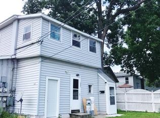 1405 Gohres St, La Crosse, WI 54603