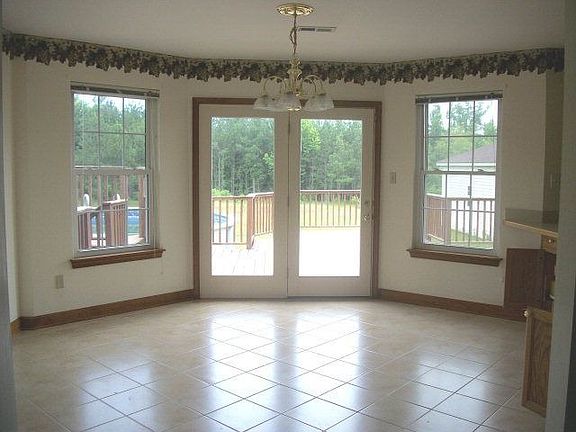 4th image of 16201 Cabin Pond Ln