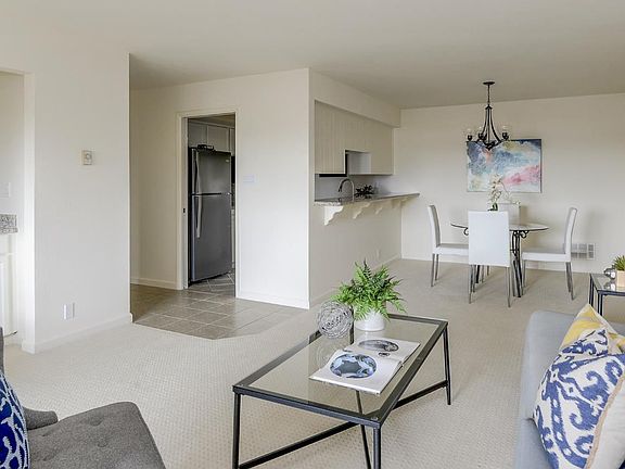 3rd image of 1500 Broadway APT 302