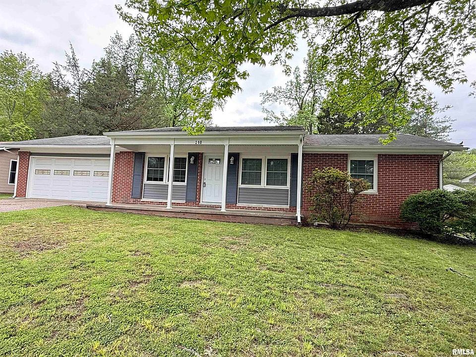 1st image of 210 S Glenview Dr