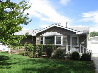 3607 G Ave, Kearney, NE 68847