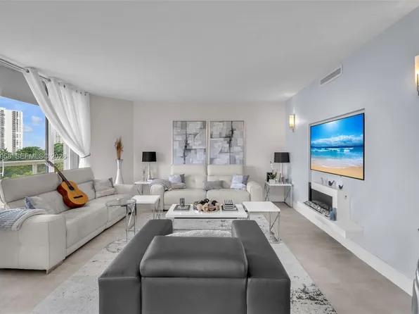 20191 E Country Club Dr APT 601, Aventura, FL 33180