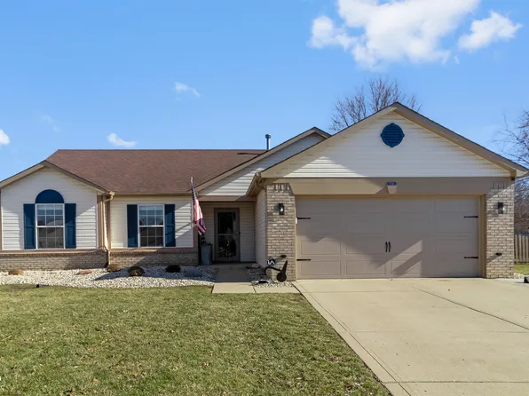 256 Pineview Dr, Mooresville, IN 46158