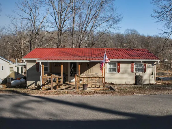 26436 Waterview Dr, Warsaw, MO 65355