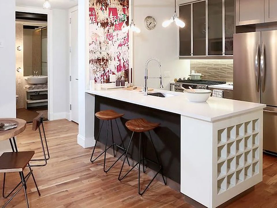 1st image of 395 Leonard St APT 513