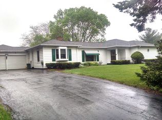 3103 Asbury Rd, Dubuque, IA 52001