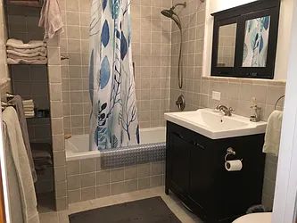 Rented by Alexandra Ferguson, LREB