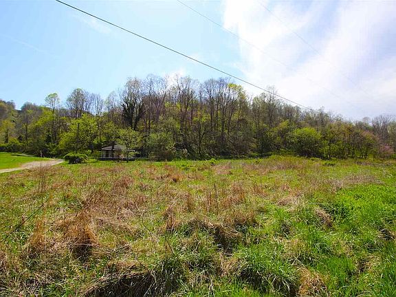 3rd image of 525 Shoal Creek Rd