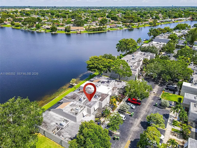 1424 NW 113th Way — Photo 32