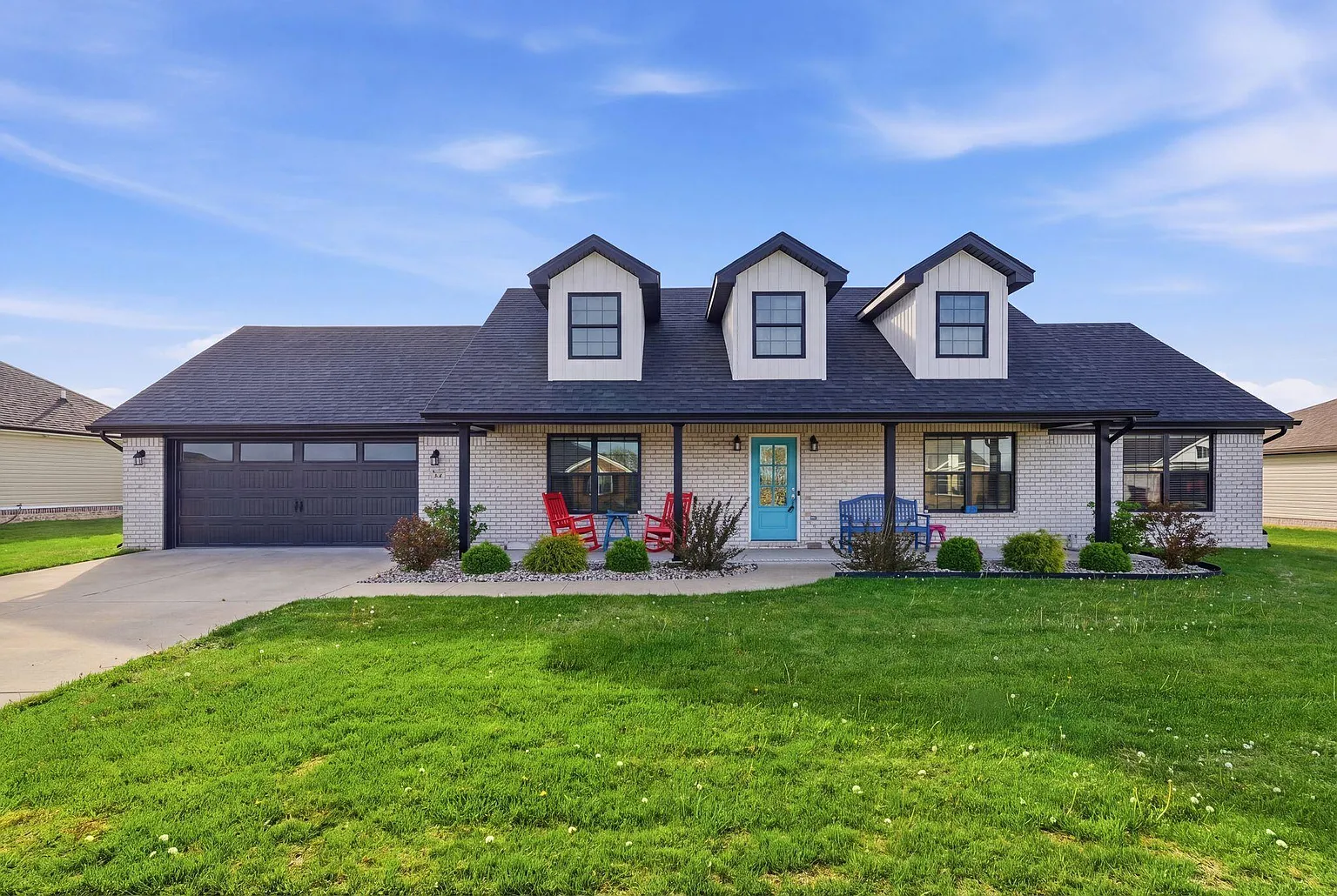 721 Tower Dr photo 1