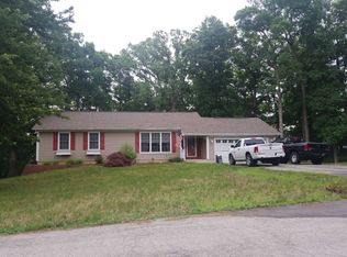 3926 Tara Pl, Villa Ridge, MO 63089