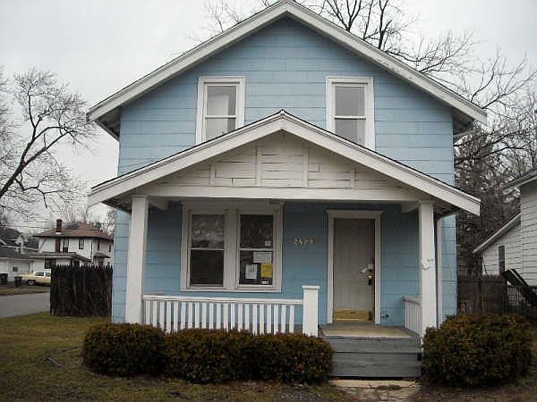 1st image of 2429 Linden Ave