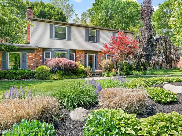 34021 Northwick St, Farmington Hills, MI 48331