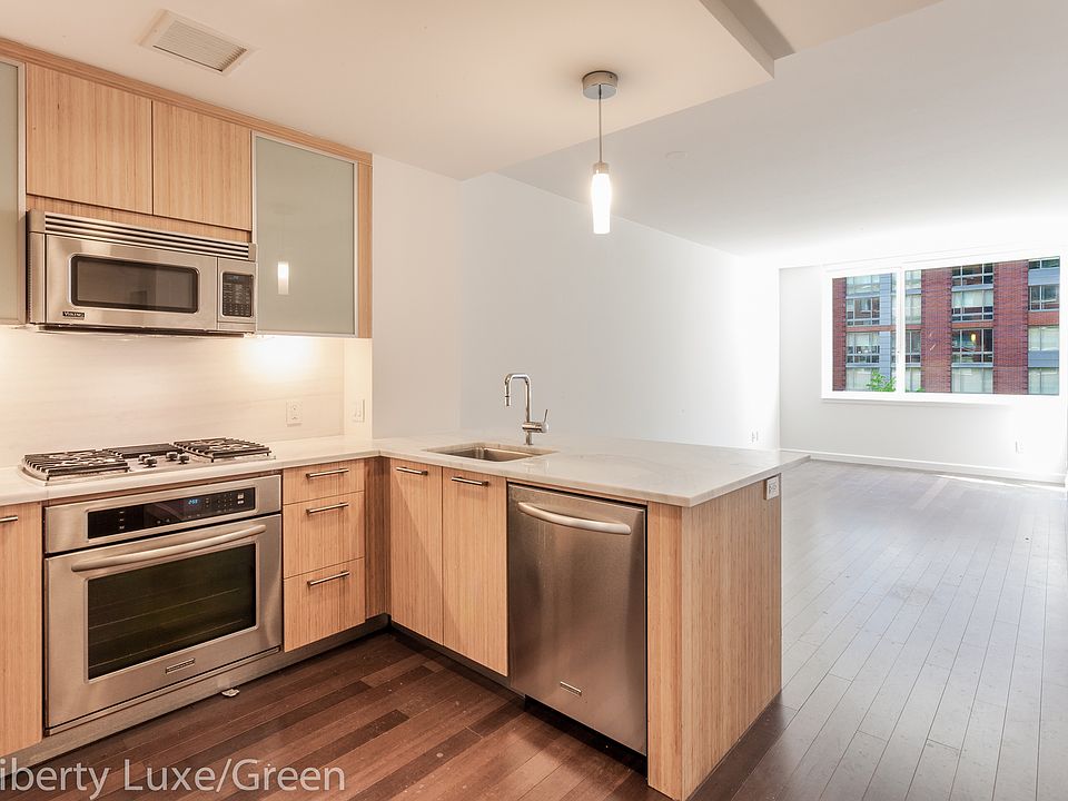 1st image of 200 N End Ave APT 3D
