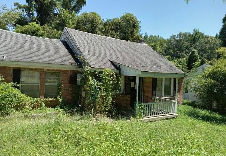 2nd image of 5224 Tulip Rd