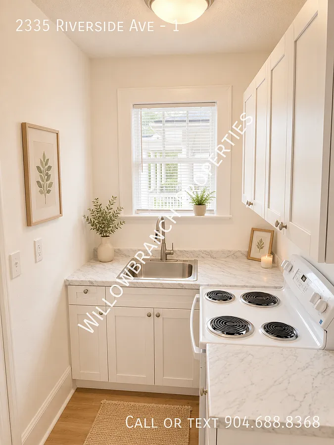 1 Bd / 1 Bth Riverside Ave — Photo 1