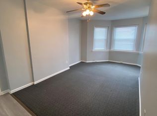 646 Maple Ln APT 3, Sewickley, PA