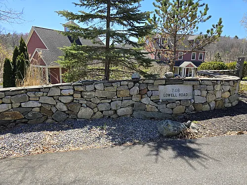 246 Lowell Rd #B Photo 1
