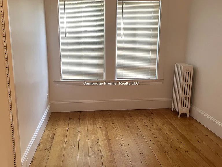 32 Healey St #3 — Photo 14