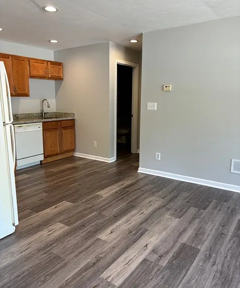 Arbor Pointe Apartments — Photo 9