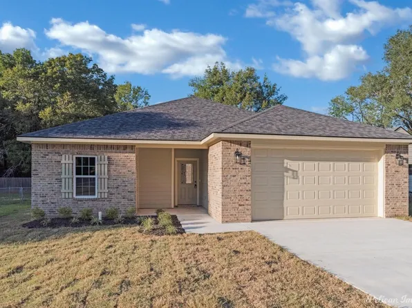 318 Larkin St, Benton, LA 71006