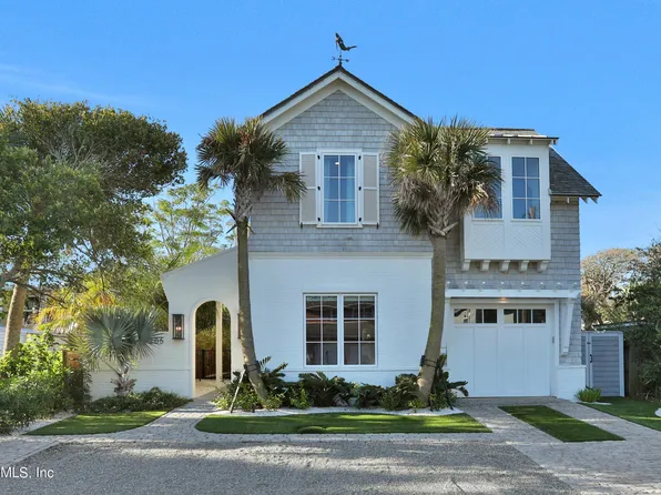 205 BOWLES Street, Neptune Beach, FL 32266
