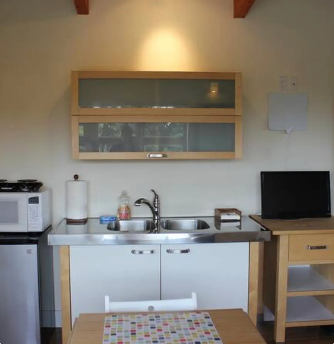 Studio, 370 sqft, $1,550 — Photo 4