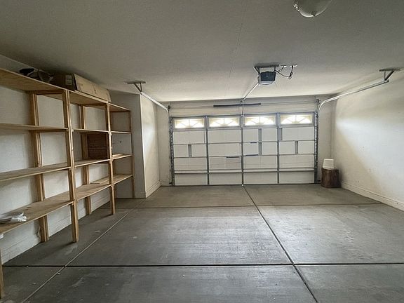 3rd image of 8832 W Midway Ave