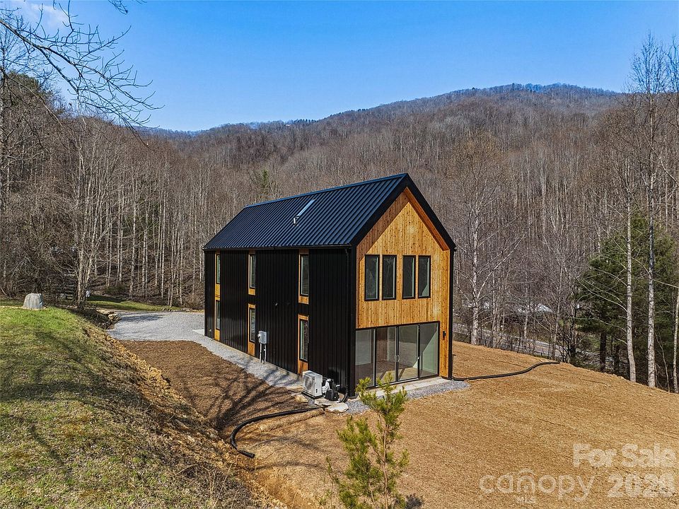 1st image of 710 Kendal Dr