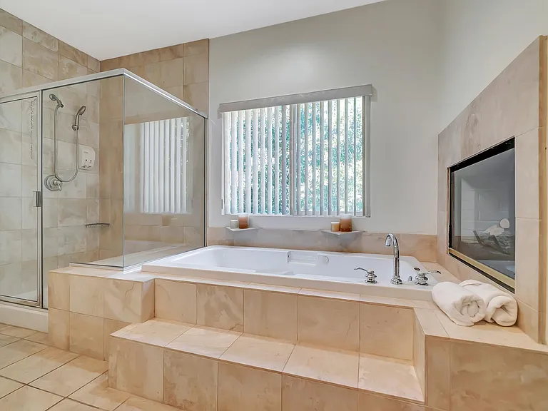 19301 Lavi Ct — Photo 17