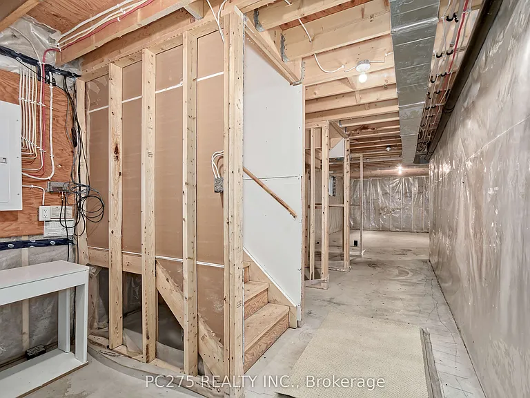 31 Ashberry Pl — Photo 28