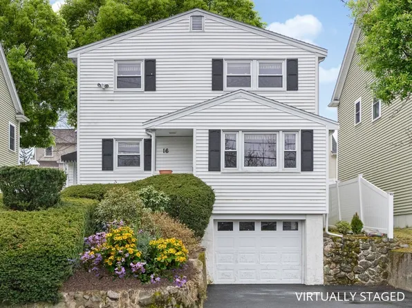 16 Van Vechten St, Waltham, MA 02452