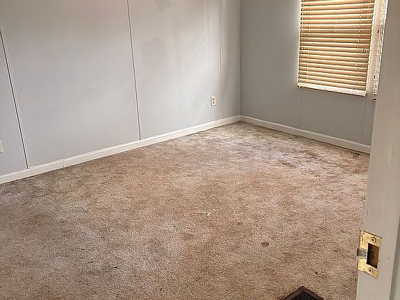 4th image of 7912 Hillanby Ct