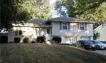 2nd image of 4161 N Chelsea Ave