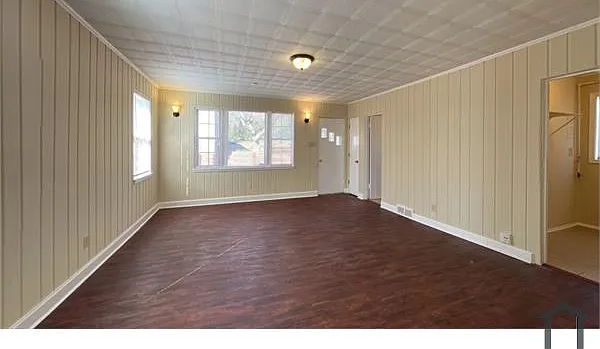 3 bed, 1494 sqft, $1,600 — Photo 2