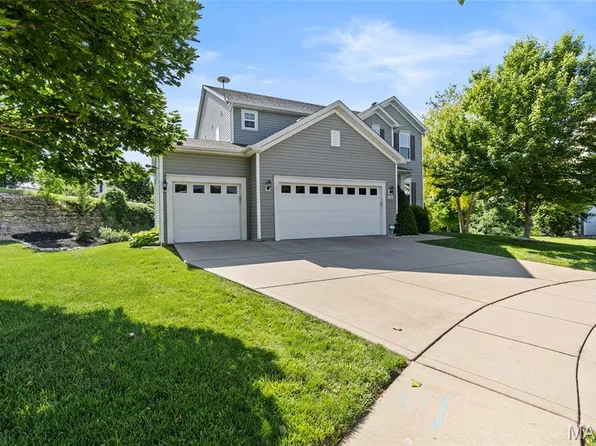 1181 Regents Ct, Dardenne Prairie, MO 63368
