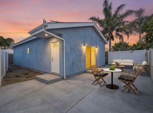 20363 Hartland St, Winnetka, CA 91306