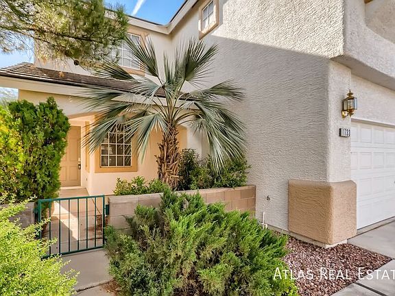 5th image of 1733 Millstream Way