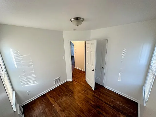 2 bed, 830 sqft, $1,475 — Photo 3